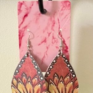 Sunflower dangle earrings